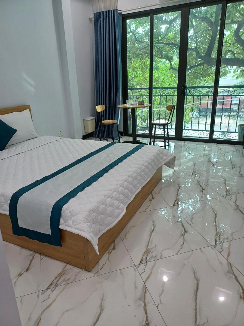Hotel Hoa Ban Ha Noi Hanoi Exterior photo